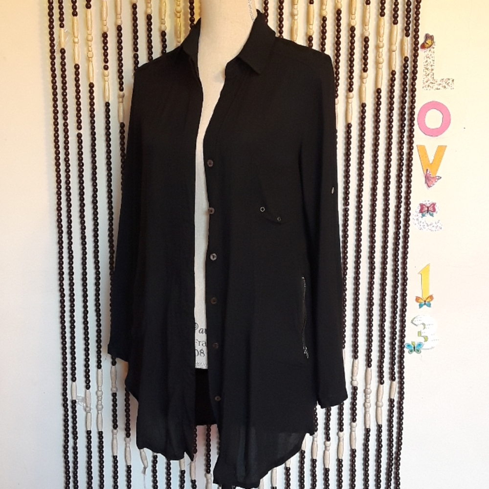 Chic "BLVD" Beach Top - Picture 1 of 7